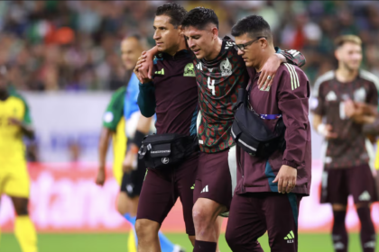 mexico-vence-a-jamaica-pero-perdera-a-edson-alvarez-por-lesion