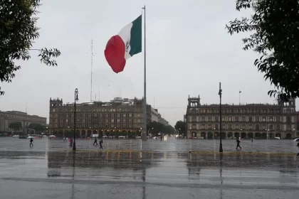 se-acabo-el calor-y-llegaron-huracanes-pronostican-lluvias-torrenciales-para-esta-tarde